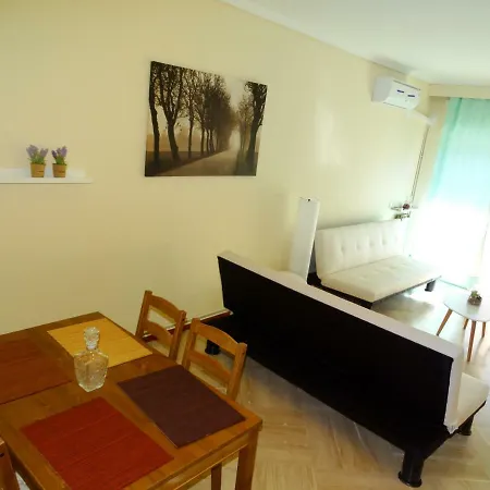 Eftichia΄s House 公寓
